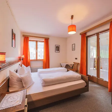 Hotel Fines Hotel 3*